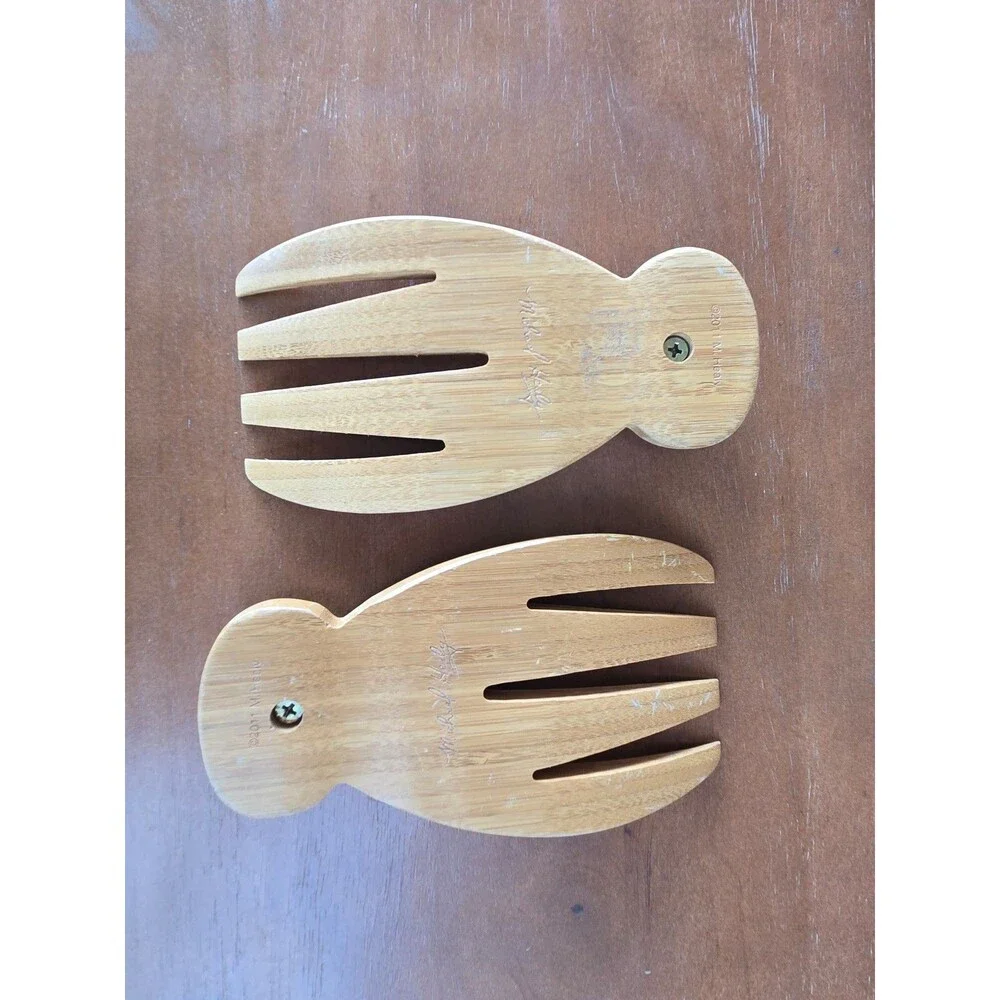 Michael Healy signed Wooden salad Hands Bronze grapes accent